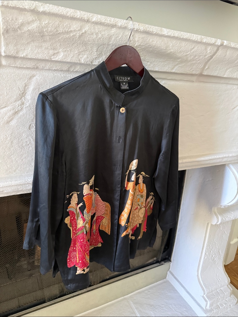 Citron Black 100% Silk Mandarin Collar Jacket with Asian-Inspired Figures - Picture 4 of 6